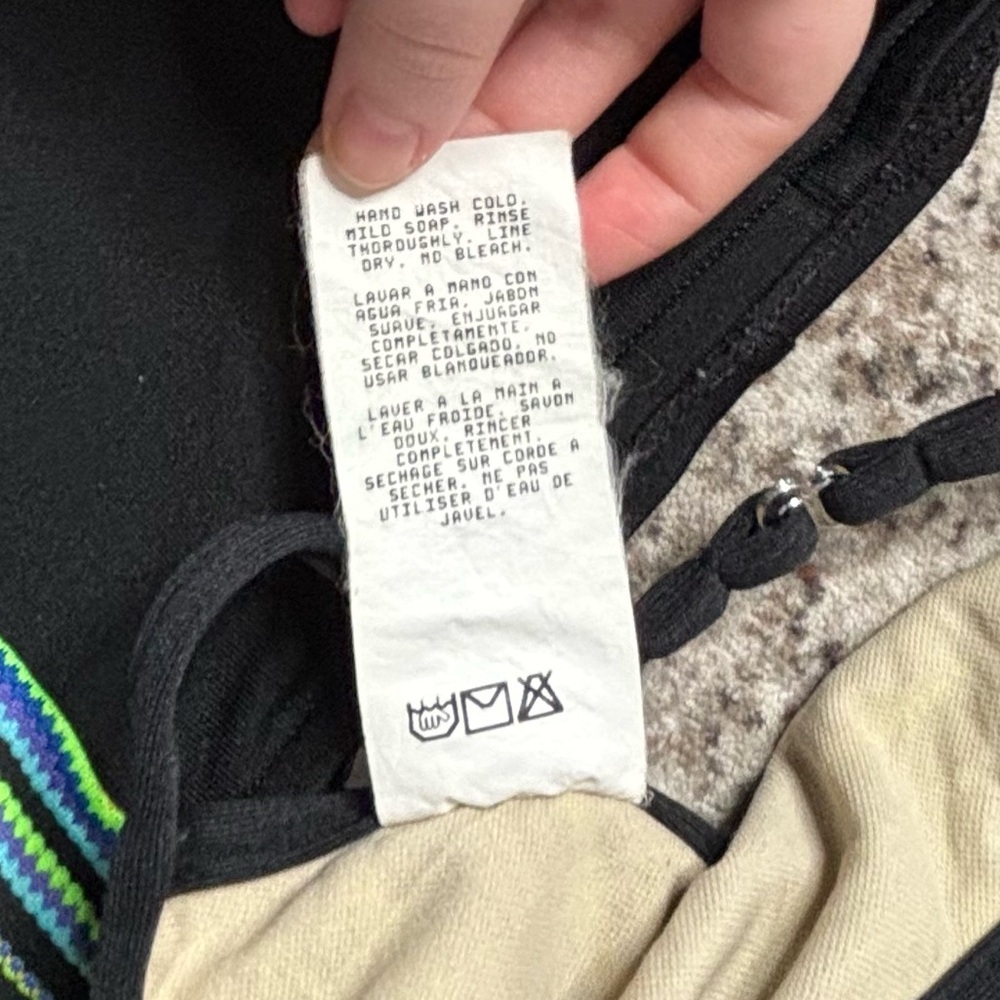 Sunset Beach Two Piece Multicolor Swimsuit Set with Striped Design Size Small - Picture 10 of 12
